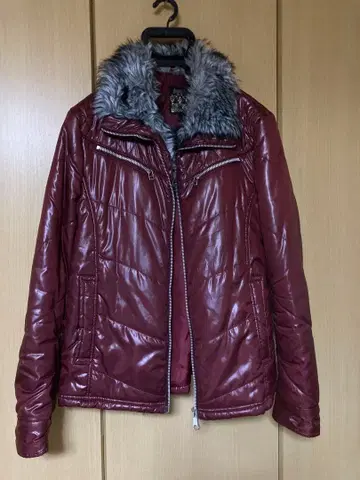 퍼 포함 패딩 자켓 spinach