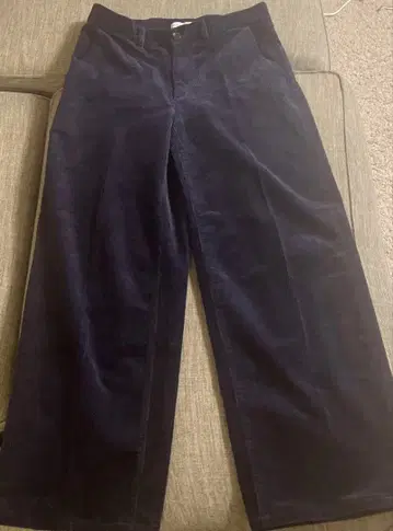 유니클로 이네스 코듀로이 스트레이트 팬츠