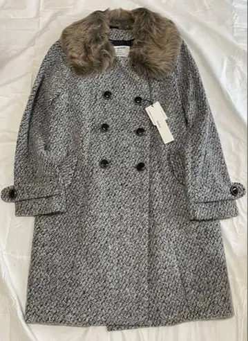 새상품 헤더 퍼 코트