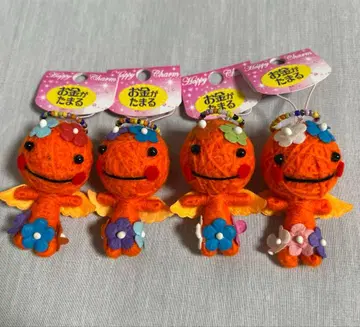 부두 인형 스트랩 오렌지 돈이 모이는