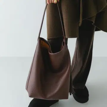 어반 리서치 RODE SKO 태슬 부착 심플 원 핸들 토트