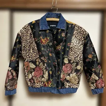 미사용 새상품 미키 자켓