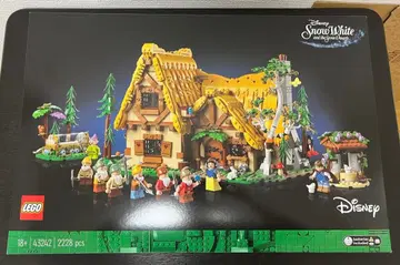 레고 43242 백설공주와 7명의 난쟁이가 사는 숲의 집 미개봉 LEGO