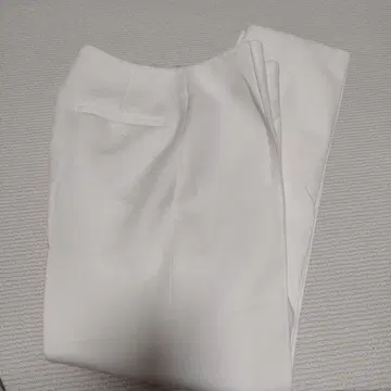 theory luxe 화이트 슬랙스 사이즈 36