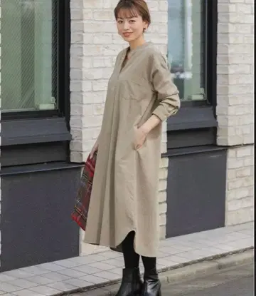 어반 리서치 써니 레이블 코듀로이 스키퍼 셔츠 원피스