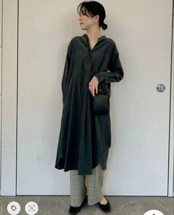 어반 리서치 서니 레이블 코듀로이 스키퍼 셔츠 원피스