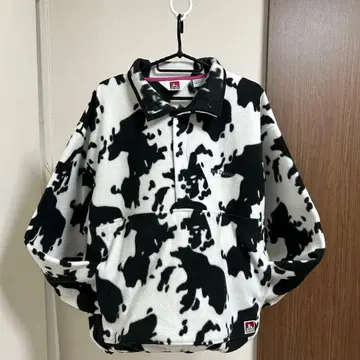 새상품급 BEN DAVIS 소 패턴 긴팔 플리스 자켓 L 화이트 여성용