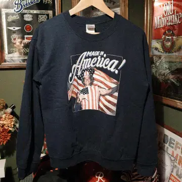 GILDAN 아놀드 슈왈제네거 맨투맨