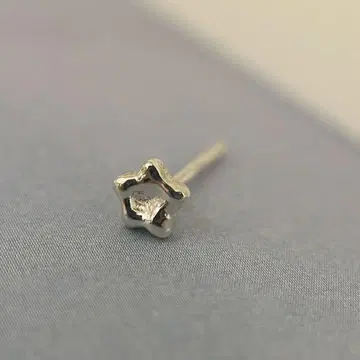 lanie 별 earring straight mini 16G