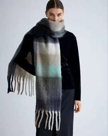 미사용 새상품 noise maker 머플러