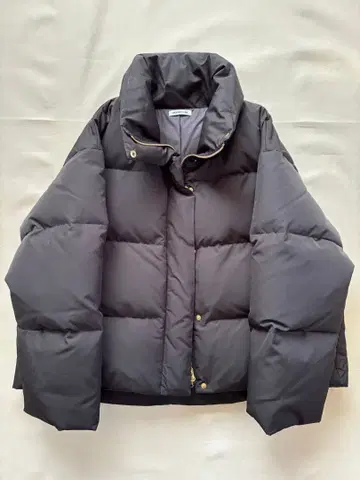 EVERYDAY I LIKE. 다운 자켓 블랙 숏 기장