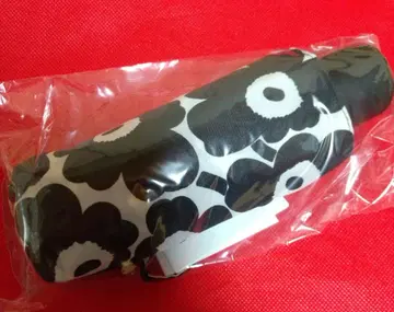 룩 홀딩스 주주 우대품 블랙 화이트 marimekko 접이식 우산 꽃무늬