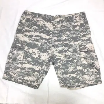 디지털 카모플라쥬 카고 팬츠 멀티 포켓 하프 팬츠