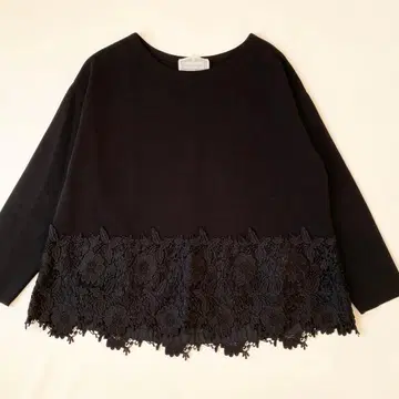 [ 새상품급 ] 비어즐리 티셔츠 자수 레이스 컷워크 풀오버 꽃무늬 F