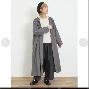 새상품 Samansa Mos2 패턴 모듬 셔링 넥 원피스 차콜