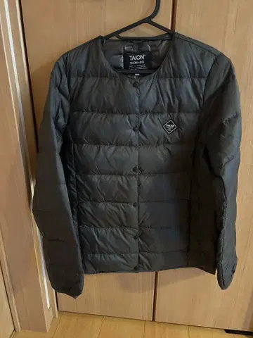 데셍 TAION 다운 자켓 사이즈 2 M사이즈 차콜 그레이