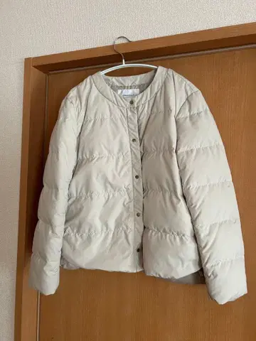 오파크 클립 노카라 다운 자켓 버튼 포함 뮬러 다운