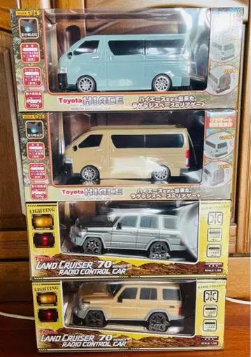 도요타 하이 에이스 랜드 크루저 4대 세트