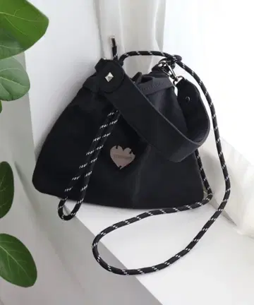 리멤버 2way 숄더 복조리백 블랙