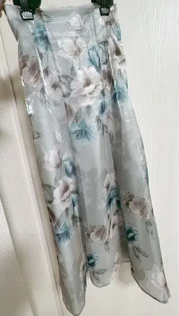 MERCURYDUO 꽃무늬 스커트