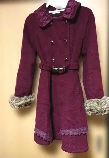 axes femme 와인 레드 코트 장미 벨트 포함