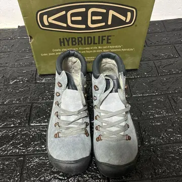 KEEN HYBRIDLIFE 그레이 등산화