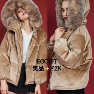 새상품급 에고이스트 벨로아 스웨이드 볼륨 퍼 다운 짧은 기장 갸루