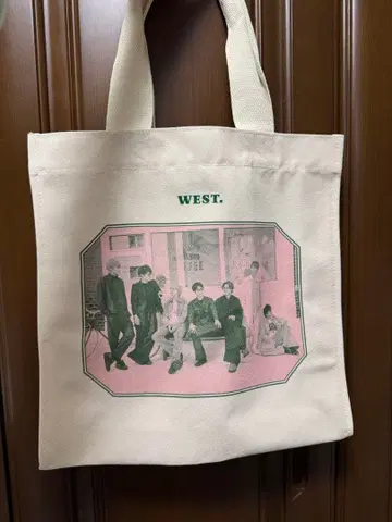 WEST. 쇼핑백