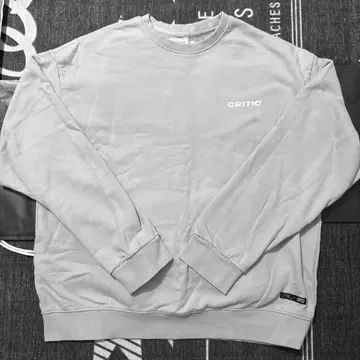 세련된 트레이닝복/맨투맨