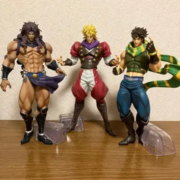 죠죠의 기묘한 모험 피규어 Mometria 3체 세트