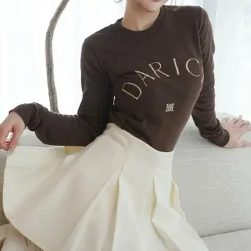 Darich DARCH 로고 니트탑 BRN 브라운