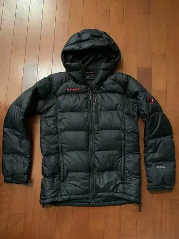MAMMUT 다운 자켓 일본 S 사이즈