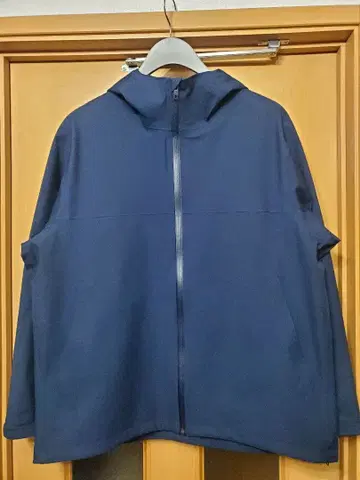 [ XXL ] 유니클로 블록 테크 후드티 네이비