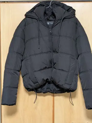 ZARA 충전솜 점퍼 XS