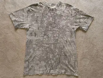 LIEBE BRAND UNIVS 지도 도안 T셔츠 L 사이즈