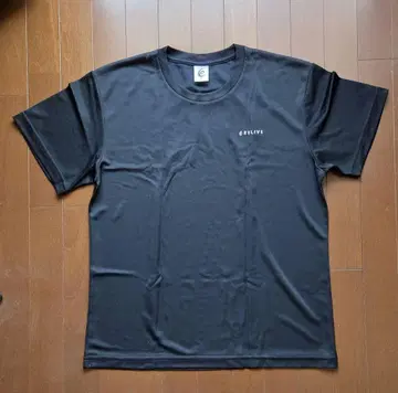 [ 미사용 새상품 ] 릴라이브 셔츠 M 사이즈 반팔 남녀 공용 회복 의류