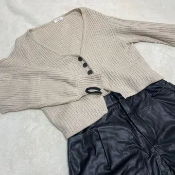 LOWRYSFARM 베이지 가디건