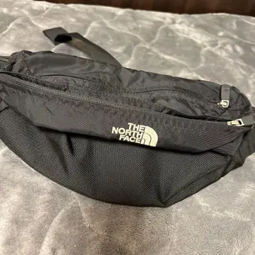 THE NORTH FACE 바디백 블랙