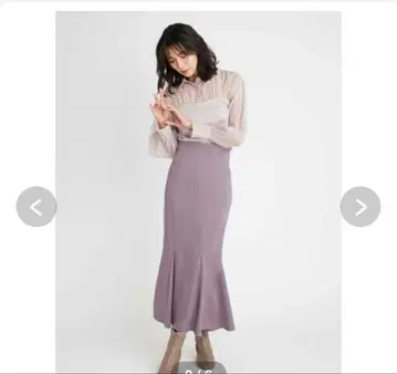 SNIDEL 백 새틴 머메이드 스커트 라벤더