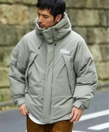 FIRST DOWN x 프릭스스토어 별주 패널 숏 다운