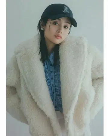 스나이델 보아 숏코트