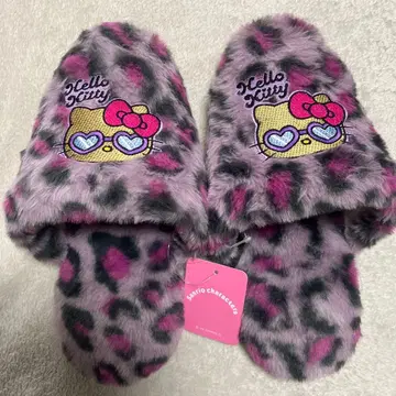 일광화상 키티 헬로키티 레오파드 무늬 슬리퍼 시마무라 룸슈즈