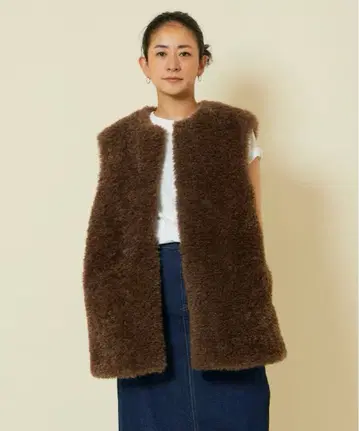 Freada 프리다 인조 모피 베스트