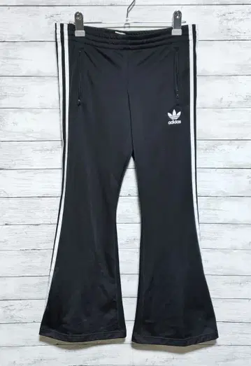 adidas 플레어 트랙 팬츠 아디다스