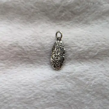 agete 세로형 타원형 검은 나비 조개 펜던트 참