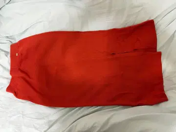 tinajojun 프론트 슬릿 니트 스커트