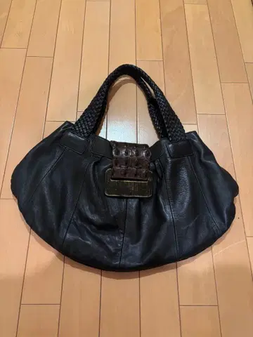 파피요네 PAPILLONNER 천연 가죽 백