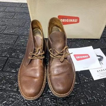 Clarks Desert Boot 브라운
