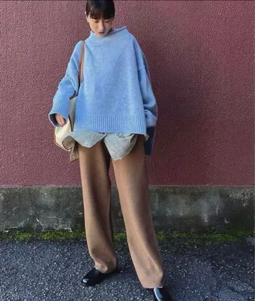 CLANE 사이드 슬릿 와이드 케이프 니트 탑 블루 1