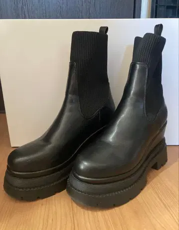 EVOL 푹신푹신 쿠션 니트 숏부츠 L 사이즈 IZ5803